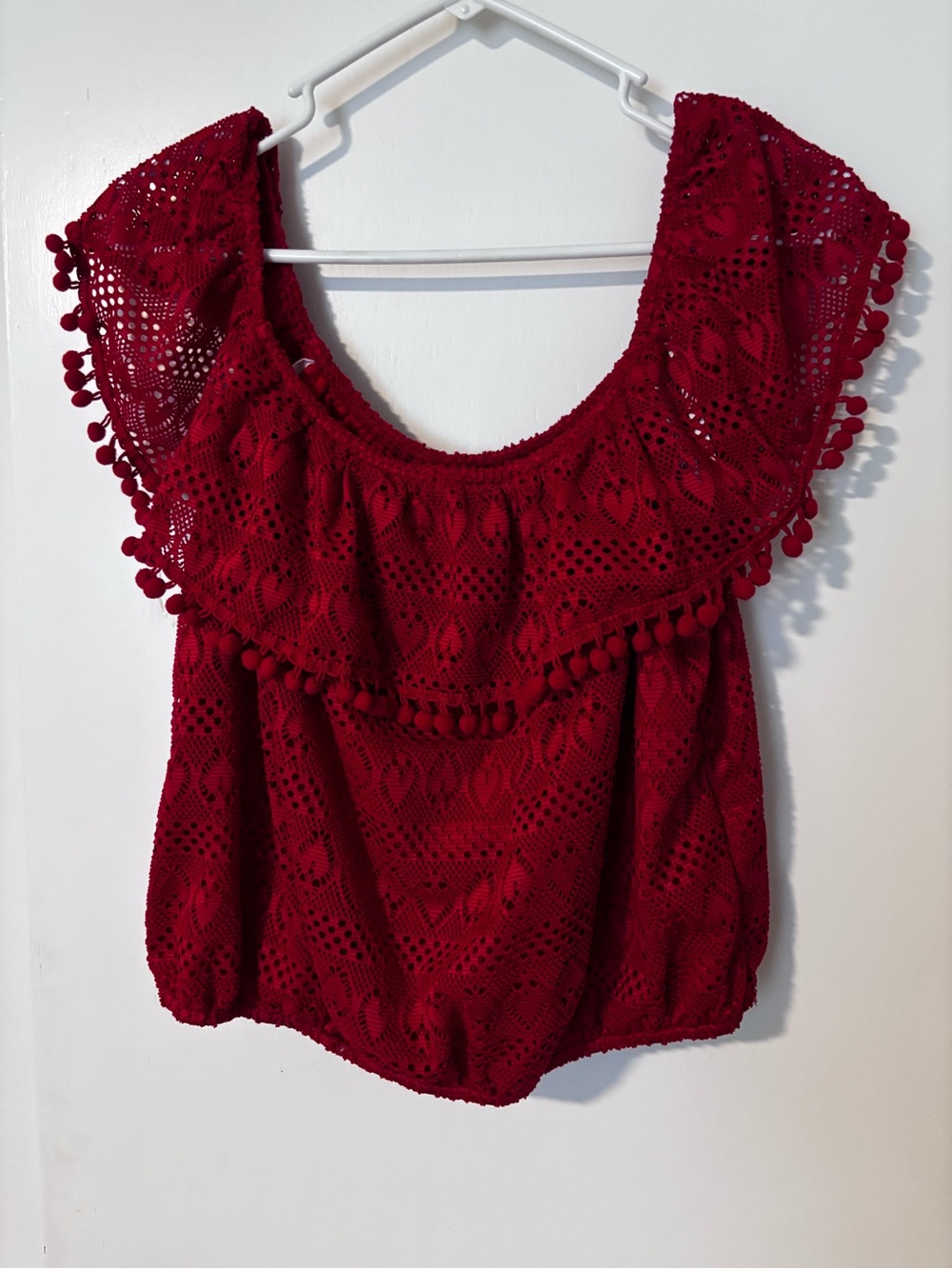 Guess Red Crochet Pom-Trim Off-Shoulder Camisole Top